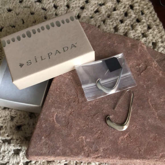 Silpada Silver Hook Earrings - Picture 4 of 4